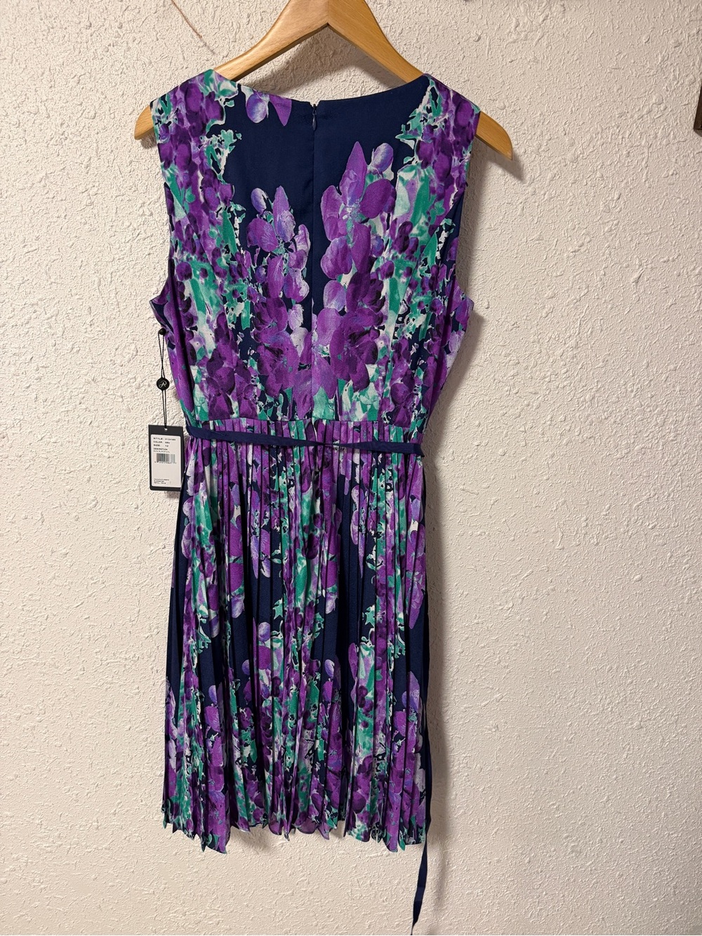 Adrianna Papell Navy Dress with Purple and Green Floral Print size 12 NWT - Picture 3 of 6